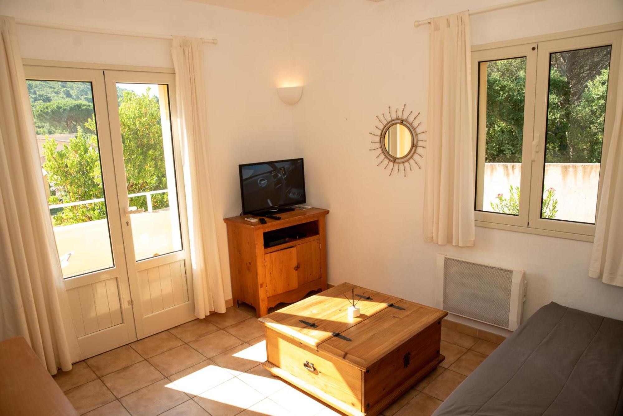 Mini Villa Independante Ideale Et Tres Bien Situee Porto-Vecchio  Luaran gambar