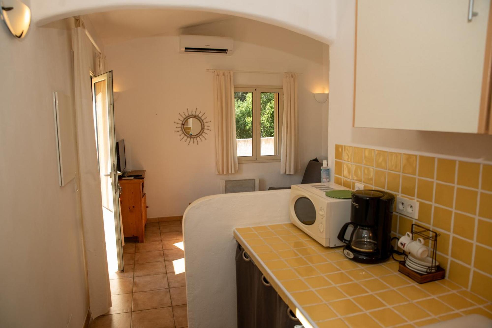 Mini Villa Independante Ideale Et Tres Bien Situee Porto-Vecchio  Luaran gambar