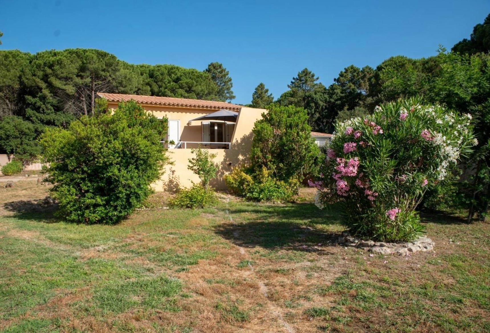 Mini Villa Independante Ideale Et Tres Bien Situee Porto-Vecchio  Luaran gambar